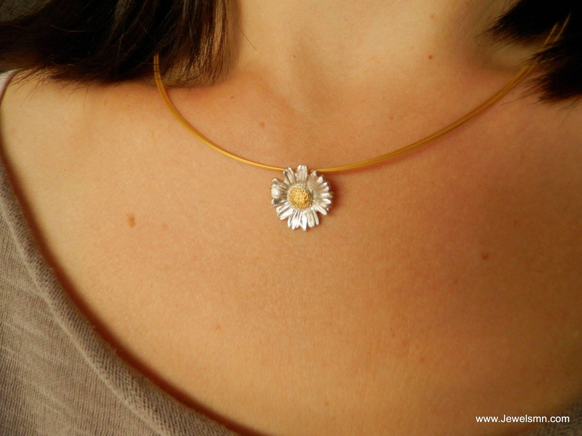 Real Daisy Flower Necklace, Handmade Minimalist Jewelry, Organic Forest Pendant, Gift for Health & Resilience, Sterling Silver 925-4